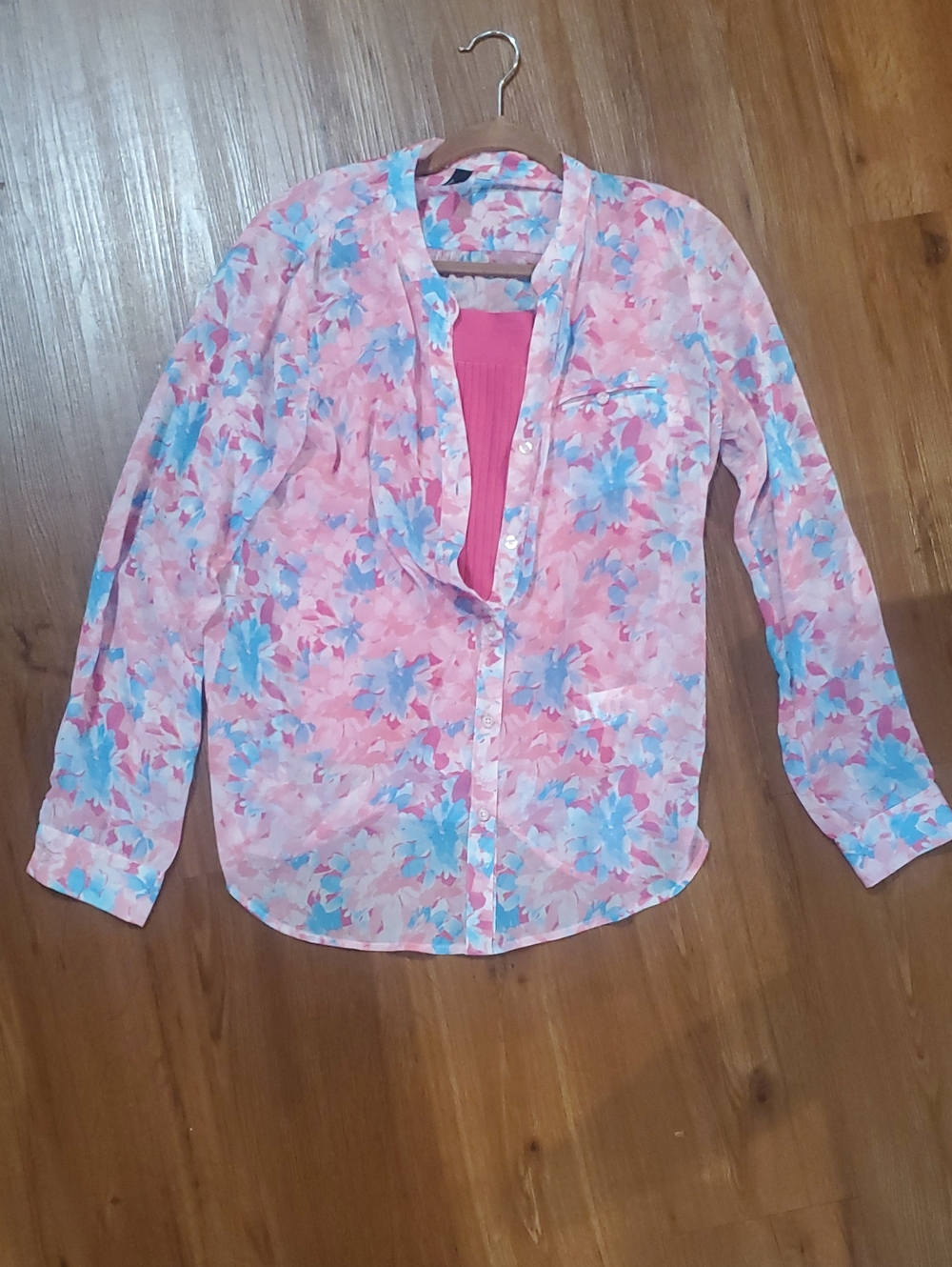 Kut from the Kloth Pink & Blue Floral Sheer Blouse and Ann Taylor Tank BUNDLE - Picture 2 of 11